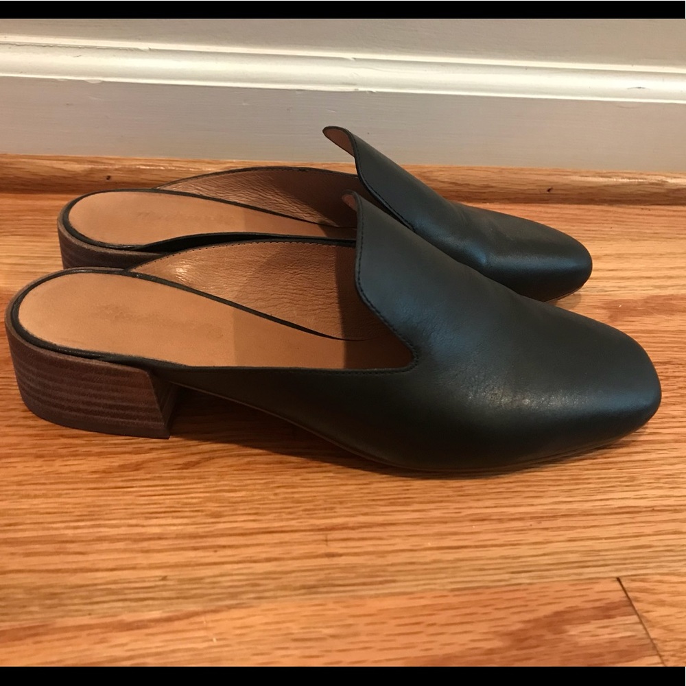 Black leather madewell mules sz 9